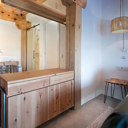 La Fabrica Del Canal - Adults Only 3*