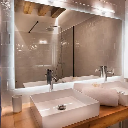 Aparthotel La Fabrica Del Canal - Adults Only