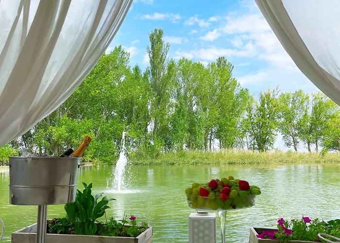 Aparthotel La Fabrica Del Canal - Adults Only