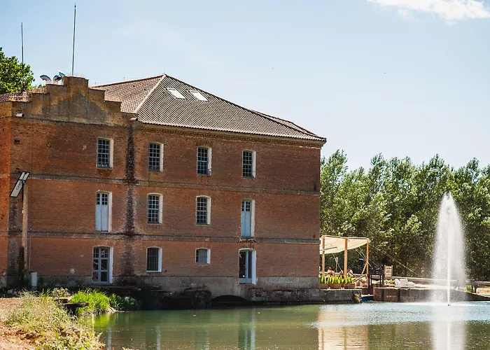 Apartmanhotel La Fabrica Del Canal - Adults Only