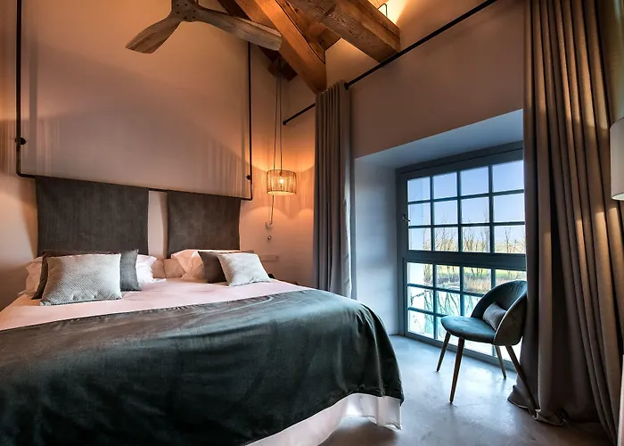 Aparthotel La Fabrica Del Canal - Adults Only