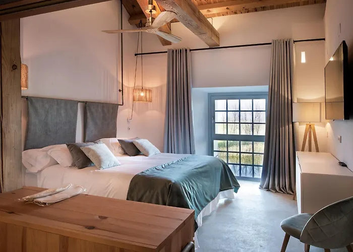 Apartmanhotel La Fabrica Del Canal - Adults Only 3*