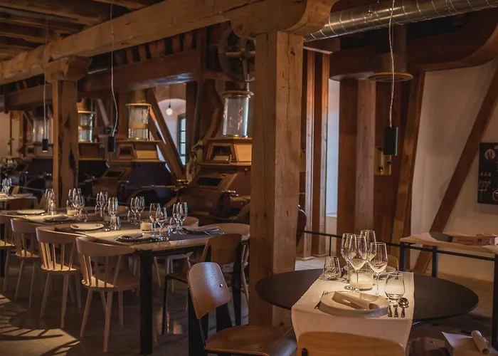 Aparthotel La Fabrica Del Canal - Adults Only