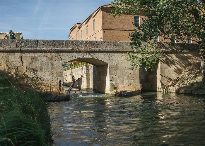 아파트호텔 La Fabrica Del Canal - Adults Only Abarca